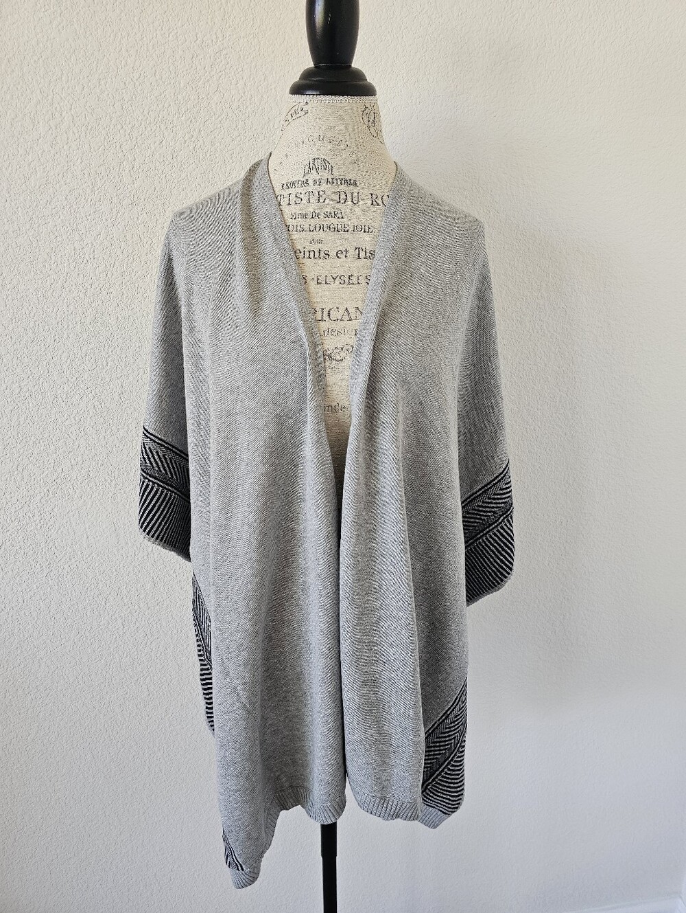 Chico's Geometric Border Knit Poncho Wrap One Size